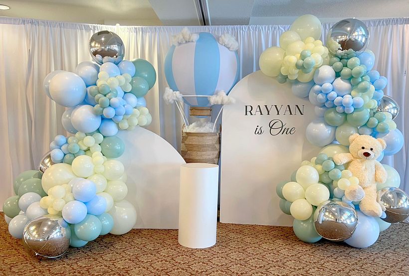 Balloon Garlands 9