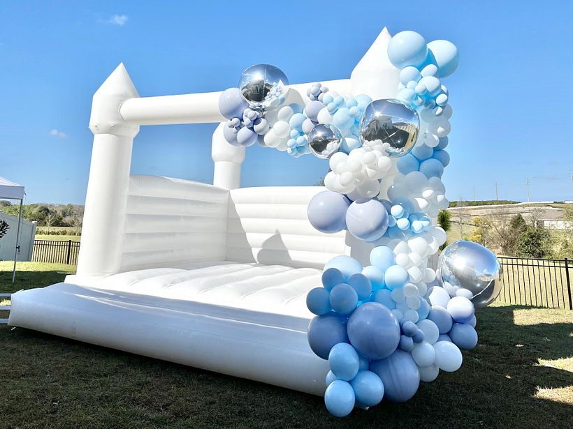 Balloon Garlands 12