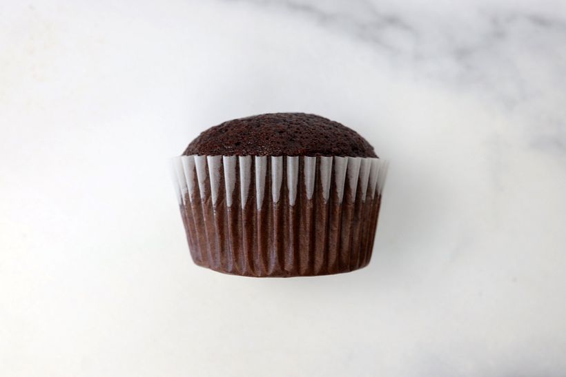 I baked the cupcakes to have a high dome so I could use the dome as the turtle shell.