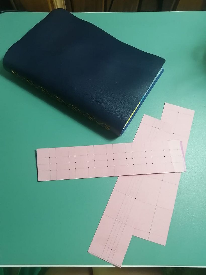Mi proyecto del curso: Encuadernación con técnicas de costuras expuesta 6