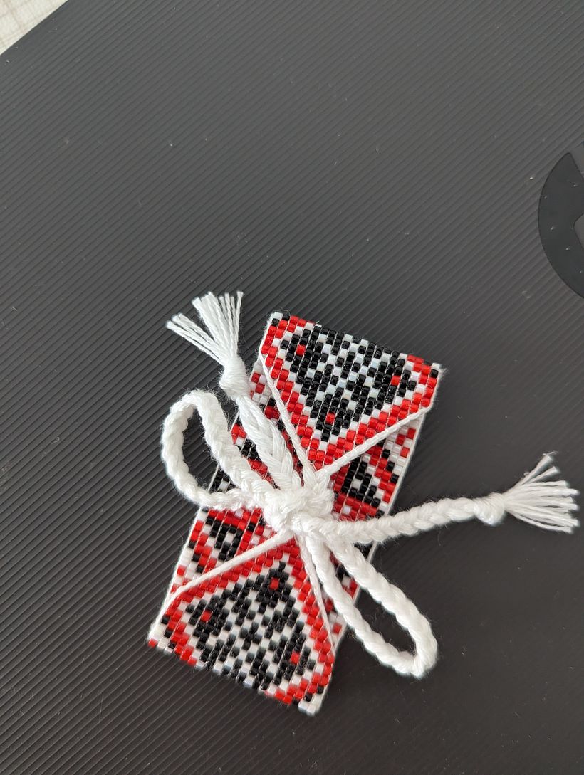 Mi proyecto del curso: Diseño de accesorios con cuentas: teje patrones elegantes 3