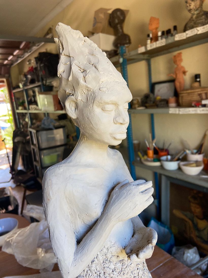 STAY PRESENT IN THE LIGHT 6