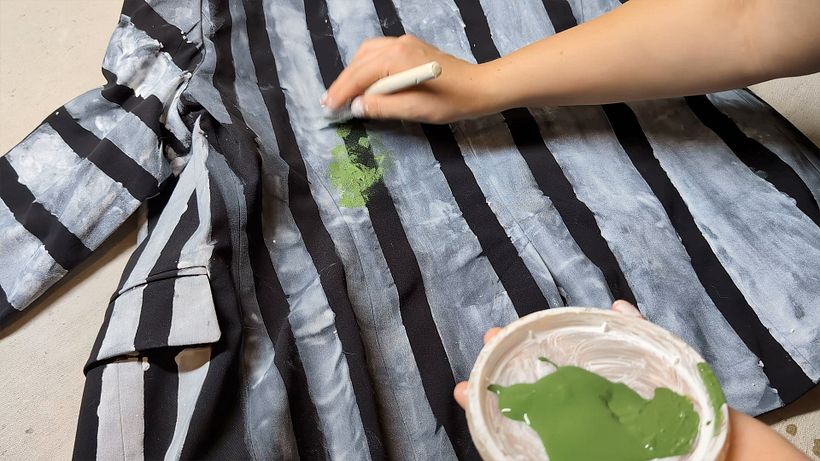 Beetlejuice Jacket DIY 10