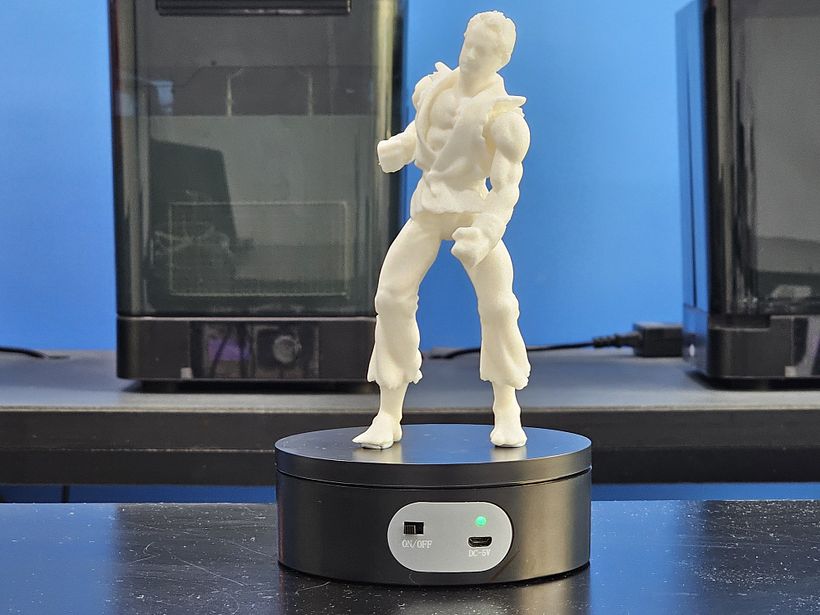 Corpo do Ryu (personagem do Street Fighter), customizado com o rosto de um fã