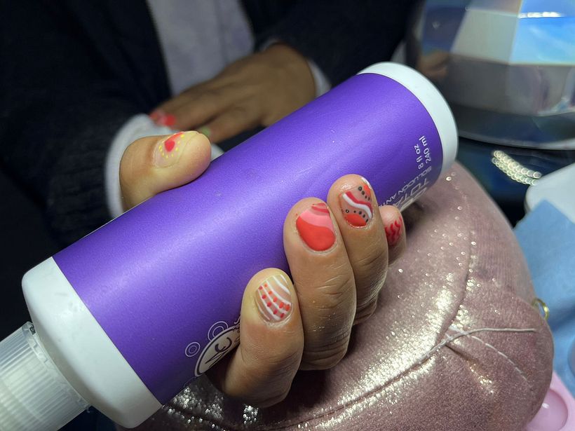 Mi proyecto del curso: Introducción al nail art ❤️💗✨💋💞 2