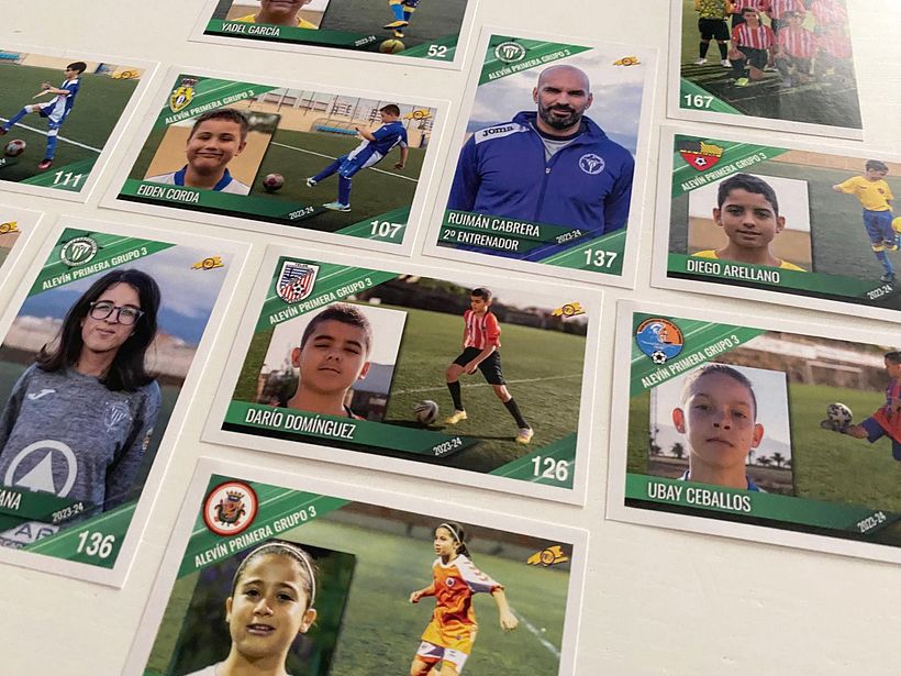 Diseño y realización de cromos para niños de Fútbol Base 2