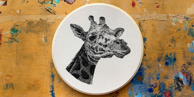 Dibujo con hilo negro 