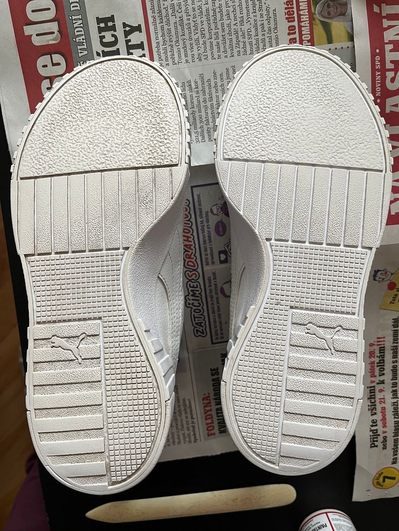 Left one is dirty, right one is clean