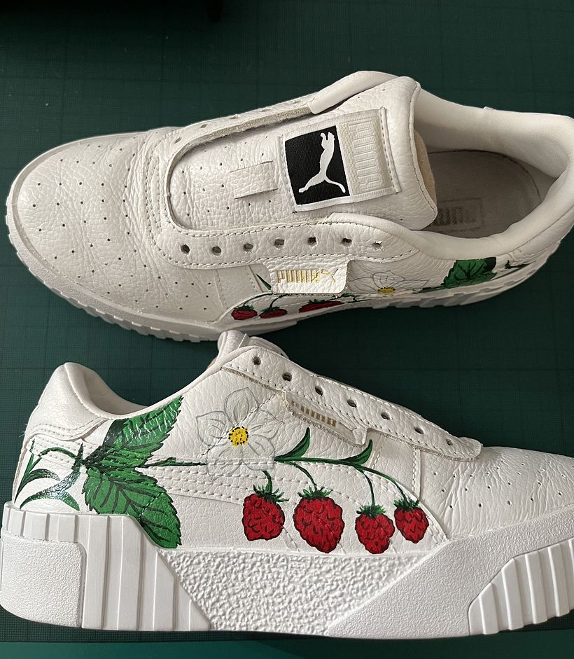 Wild strawberry design