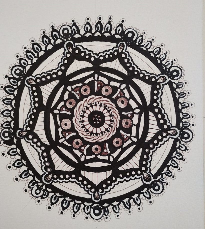 Mi proyecto del curso: El arte de dibujar mandalas: crea patrones geométricos 2