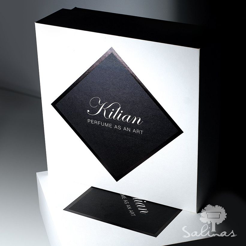 	 BY KILIAN Para hacer fácil lo difícil es necesario un gran know-How | Tipo: Tapa y Base | Sector: Perfumes
