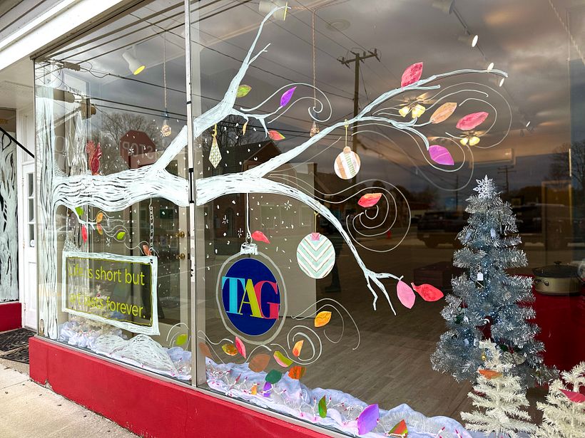 Art Gallery Window Display 8