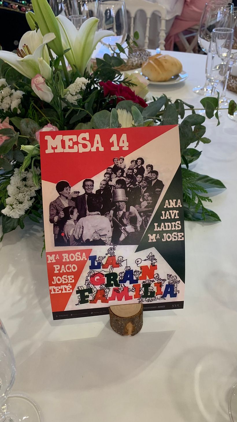 Mesero "La Gran Familia"