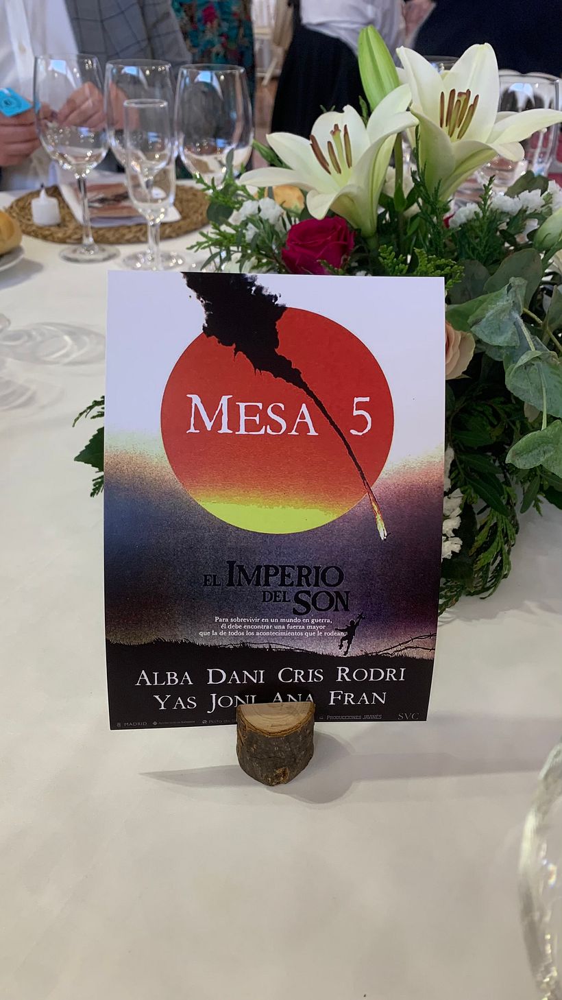 Mesero "El Imperio del Sol"