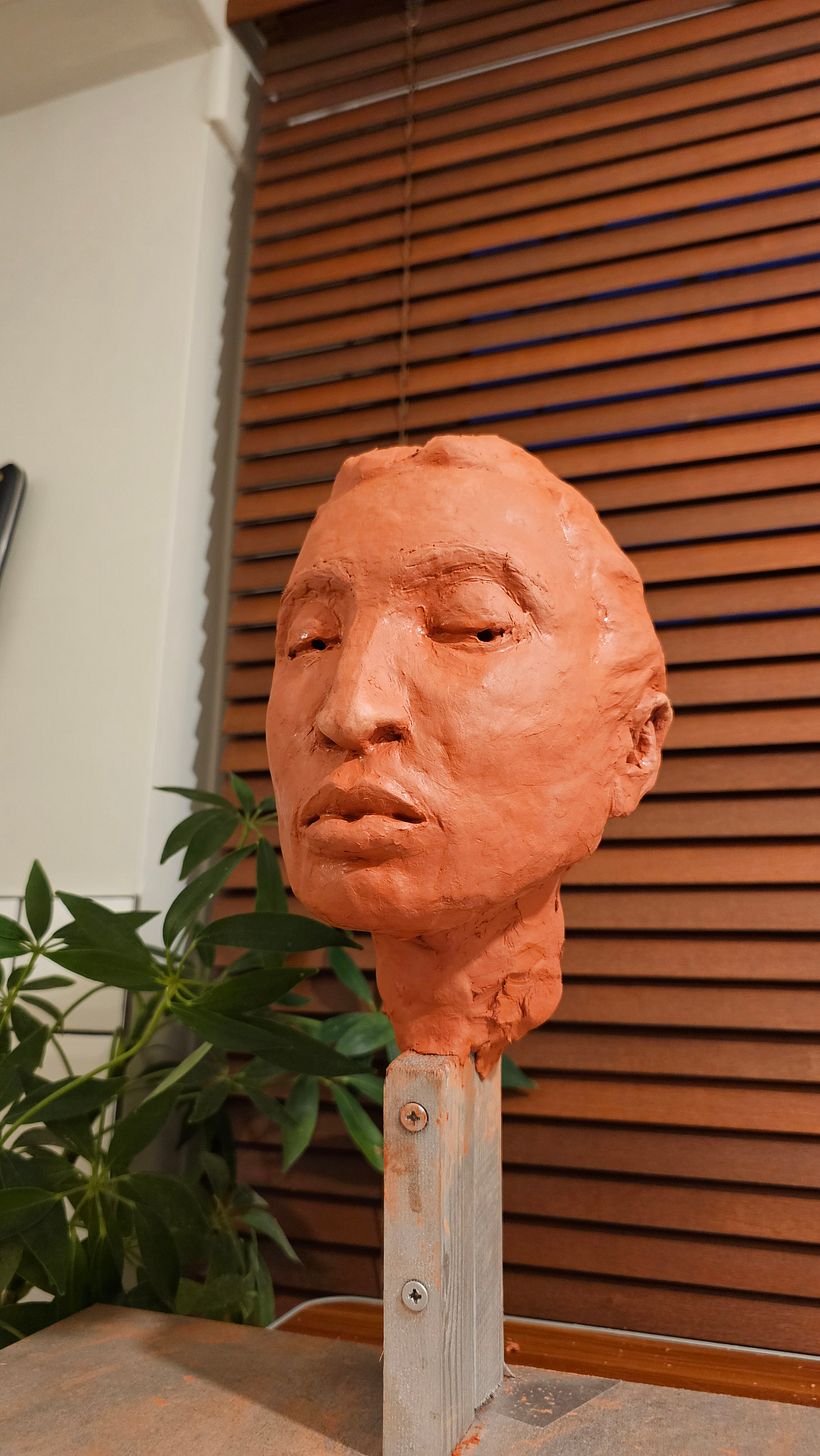 Introduction to Realistic figurative sculpture 4
