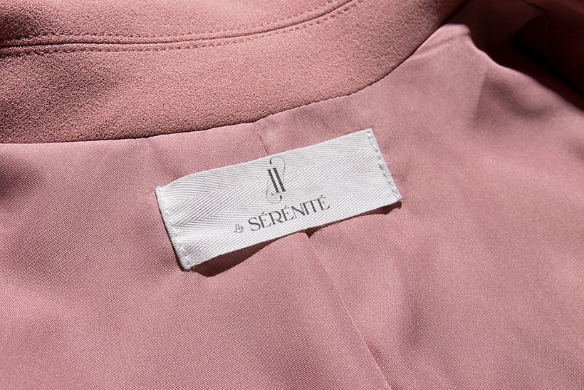 la SÉRÉNITÉ suits & accessories logo design 1