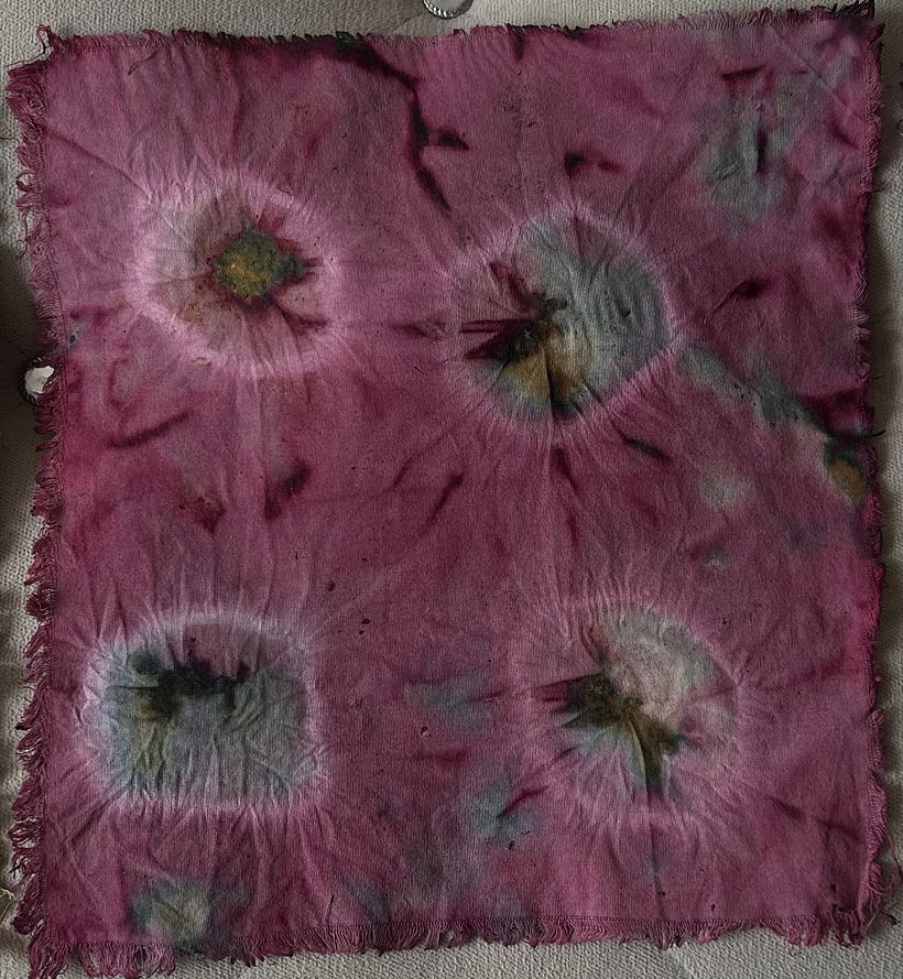Shibori technique and Natural dyeing 3