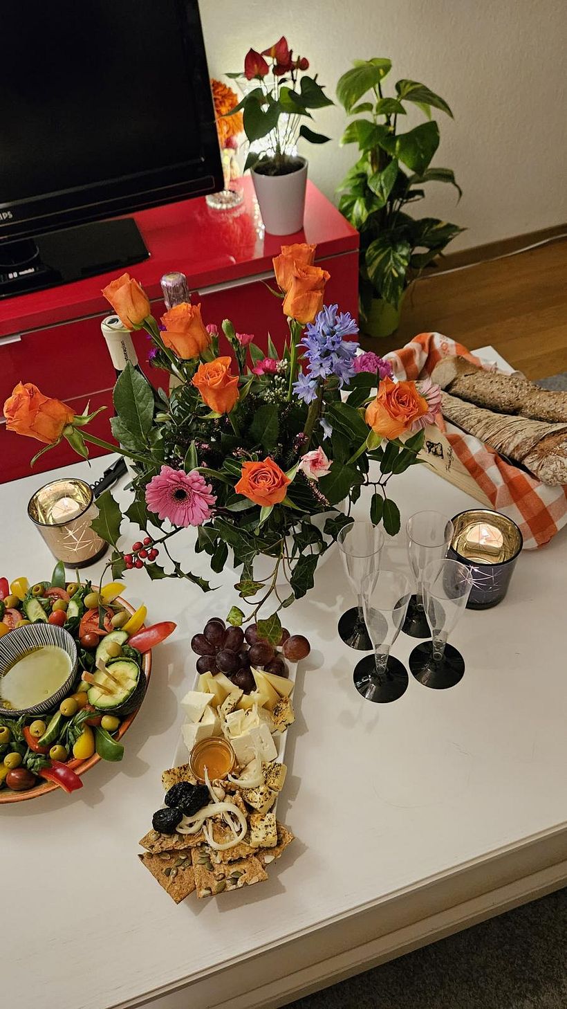 nice design with flower composition for my party 1