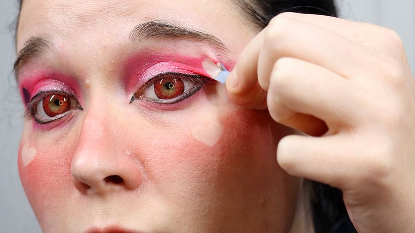 Heart Makeup Tutorial 7