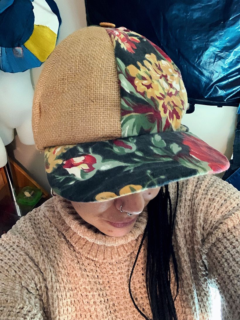 Bonés com histórias  1