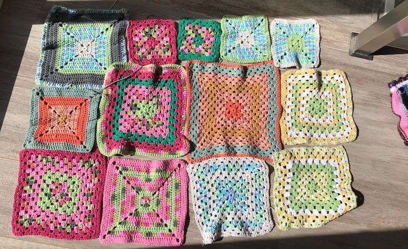 Collares con cordón tejido 1