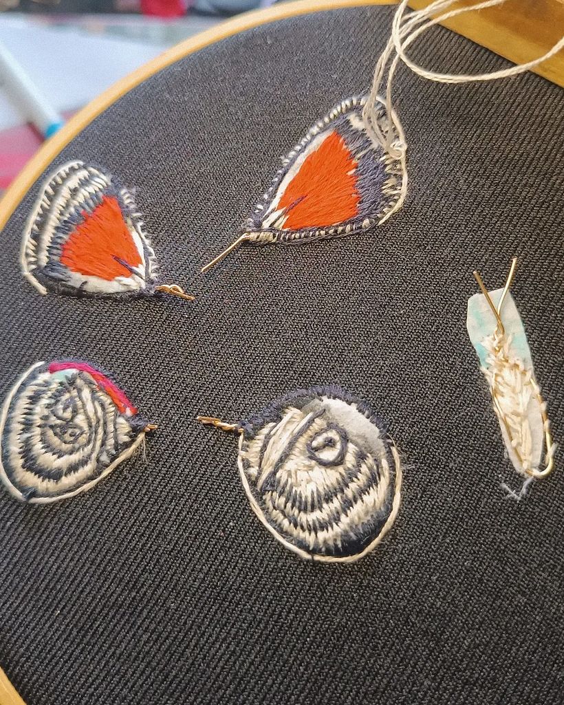 Mariposa / Érase una vez un florero 10