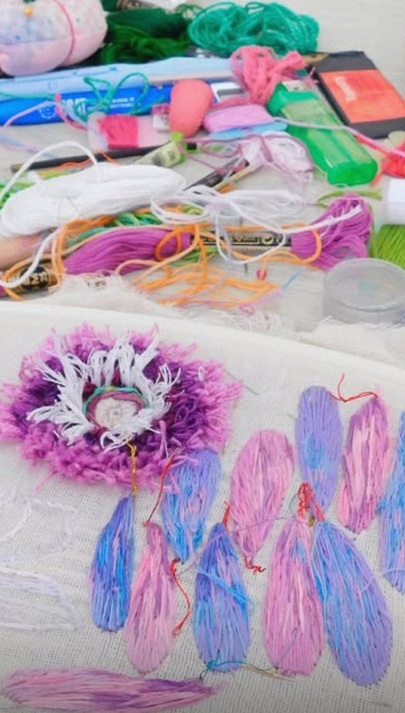 Mariposa / Érase una vez un florero 12