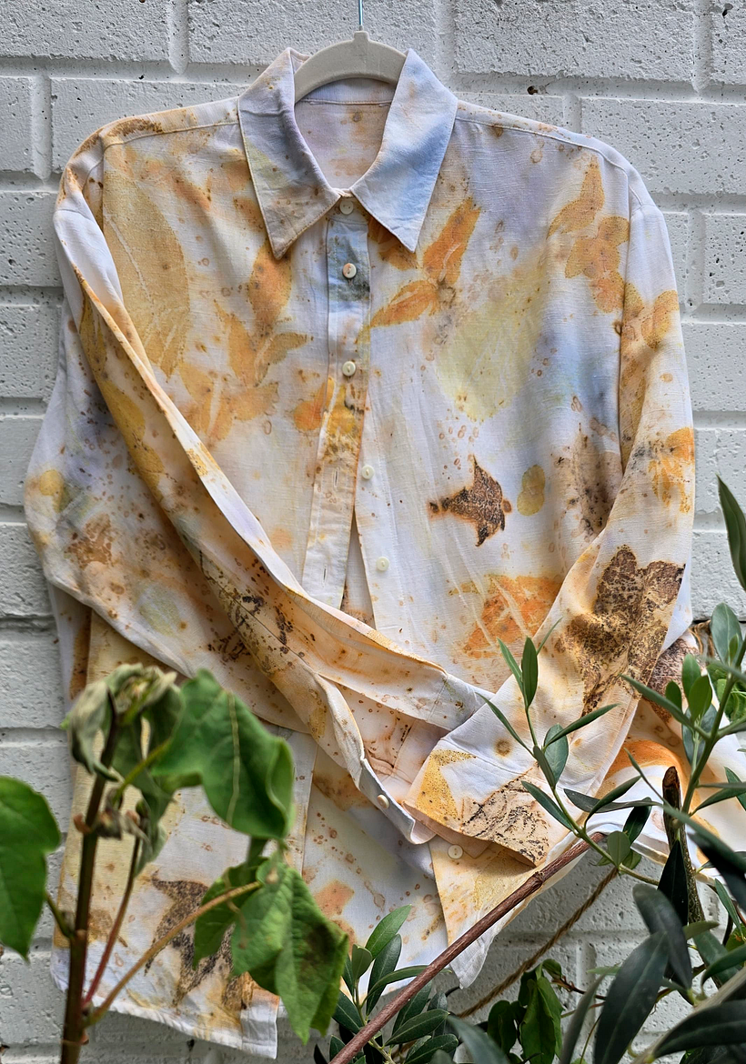 Camisa de lino en impresión botánica 1