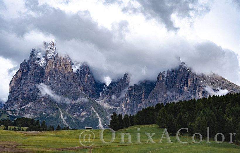 Entre montañas - Between  1