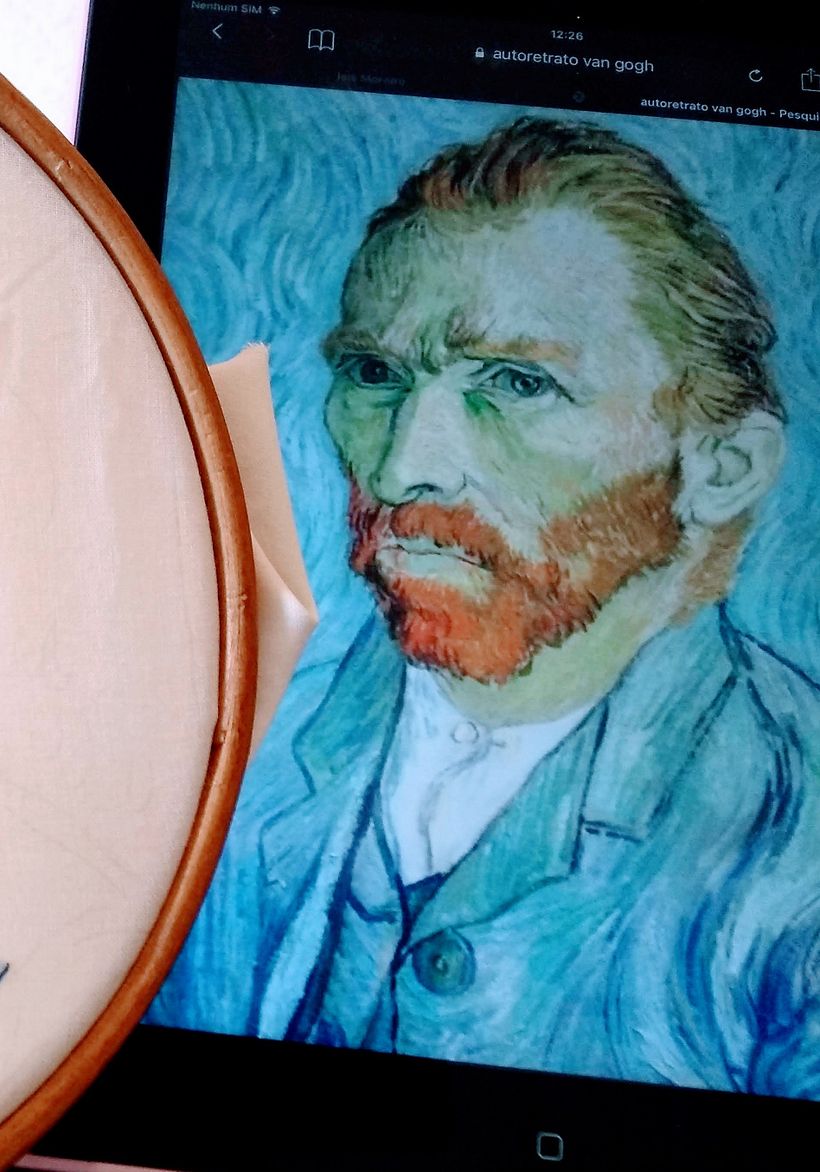 Pinceladas Bordadas — Autorretrato em Linhas 1