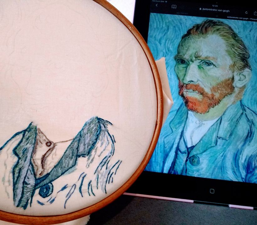 Pinceladas Bordadas — Autorretrato em Linhas 1