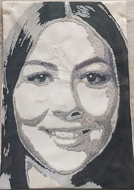 Portrait et peinture brodés  1