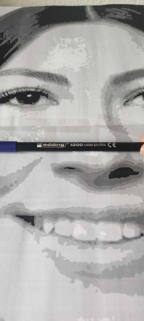 Portrait et peinture brodés  1