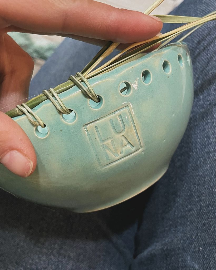 Bowl decorativo de cerámica y pita 1
