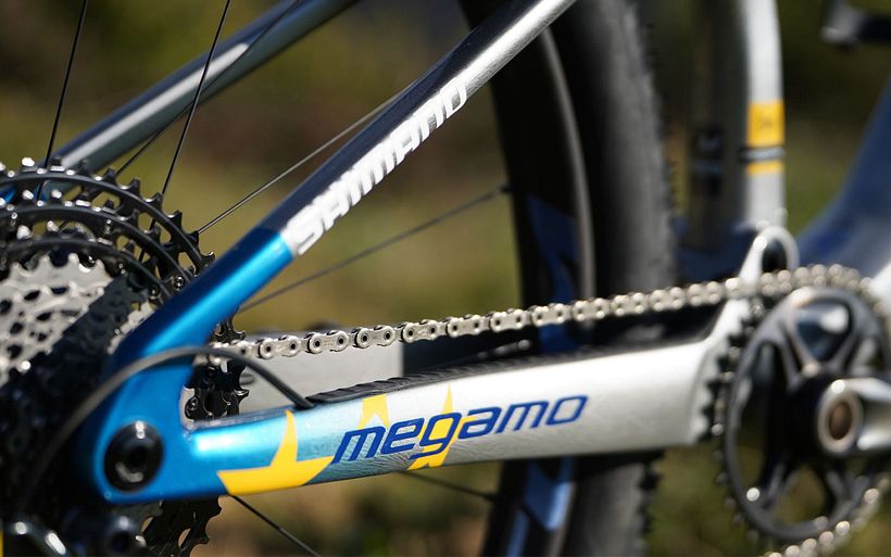 Megamo 10