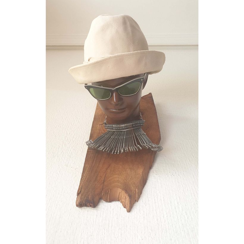 Collar para escritoras 1