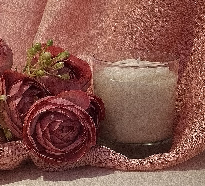 Eliz Homemake Candles  7