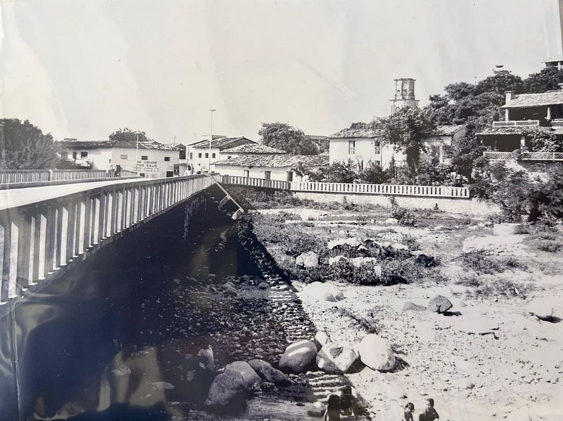 El pueblo pesquero que se convirtió en una gran ciudad: Puerto Vallarta. El Centro Histórico y sus movimientos arquitectónicos. 9