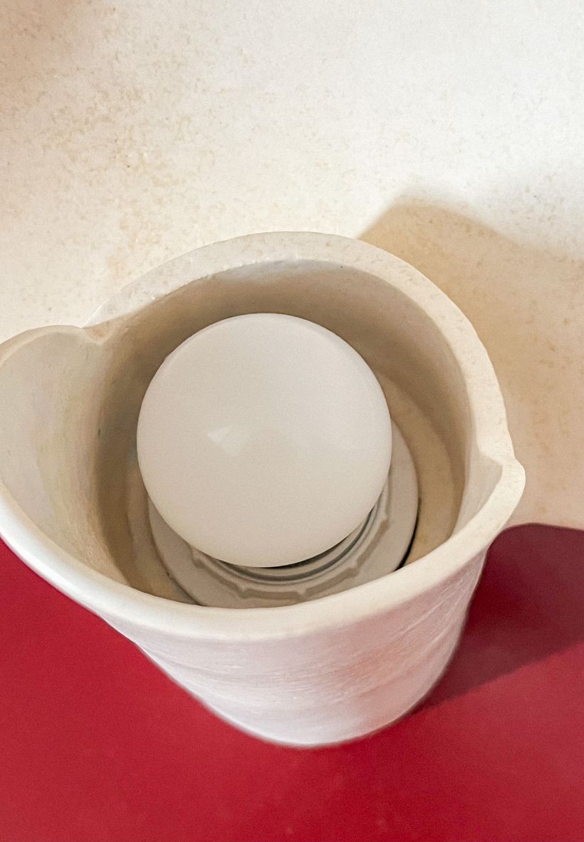 Stoneware table lamp 1