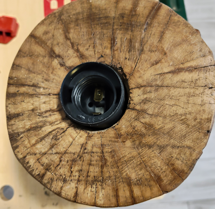 Lámpara de madera 1