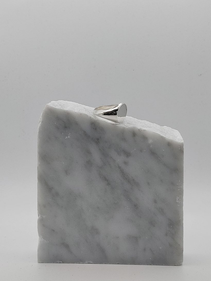 Anello a sigillo in argento  1