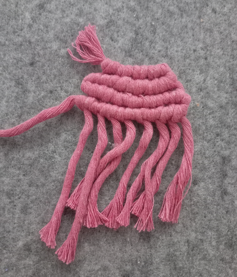 My first 3D-Macrame-Penguin 1