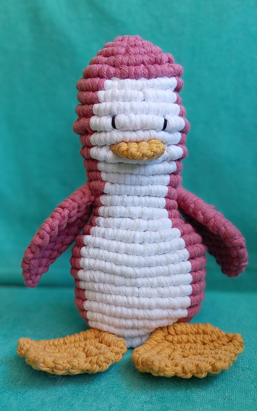 My first 3D-Macrame-Penguin 7