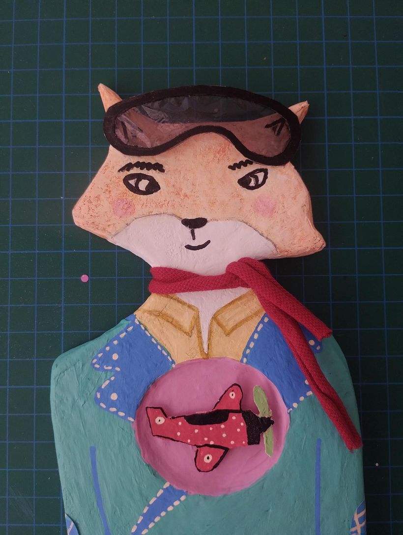 Creación personaje con papel maché 1