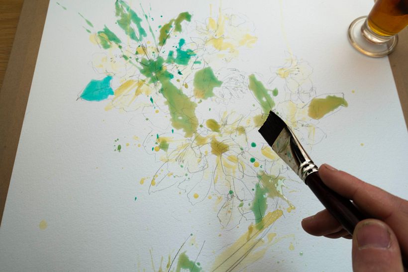 Creating a dynamic floral painting 1