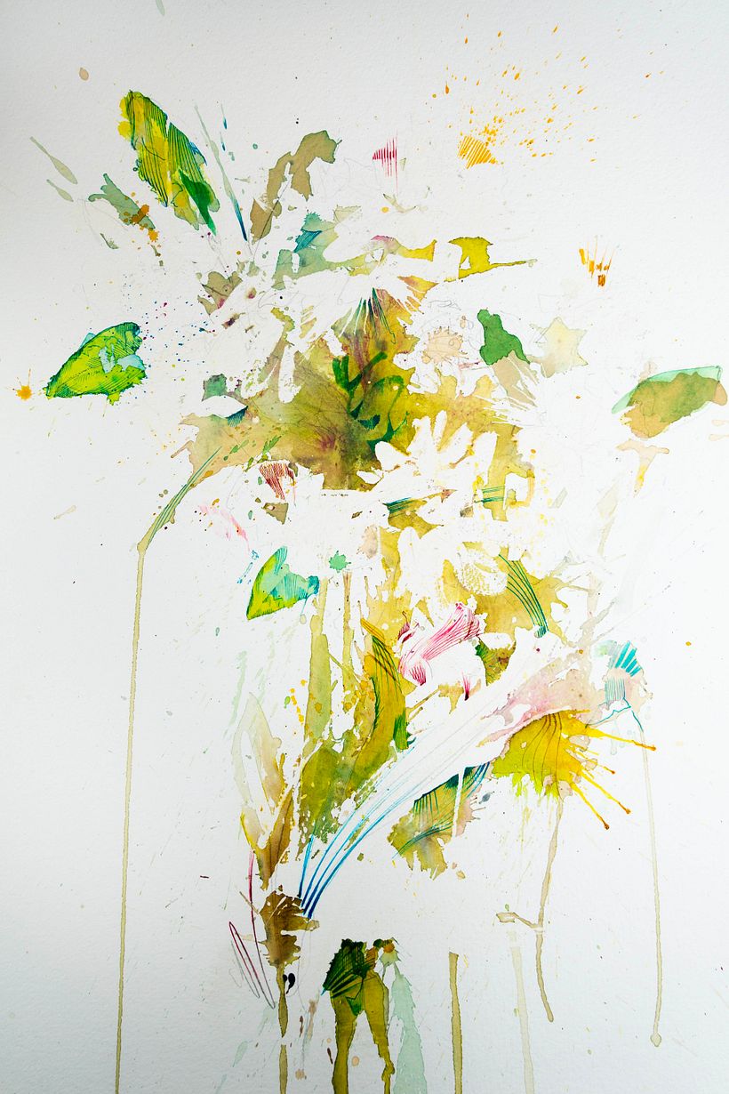Creating a dynamic floral painting 1