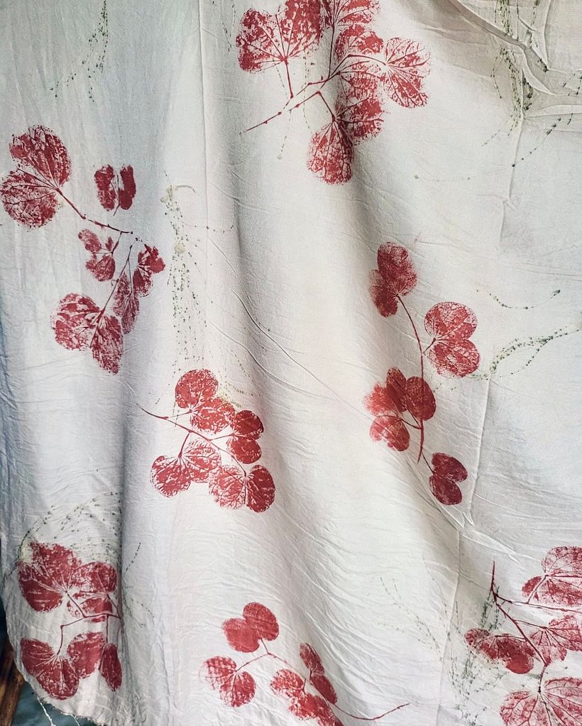 Dyeing with petals  1