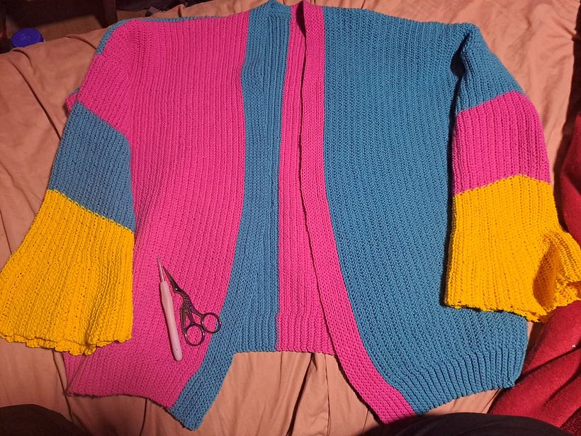 Cárdigan con mangas tipo campana 3