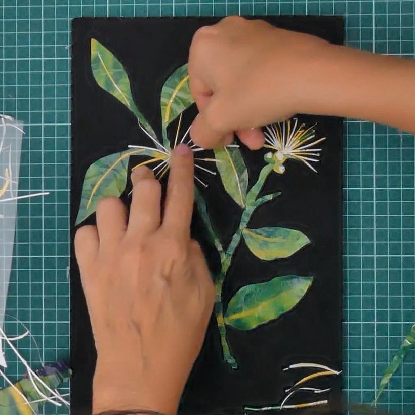 Late Bloomer: Botanical Plastic Mosaik 4