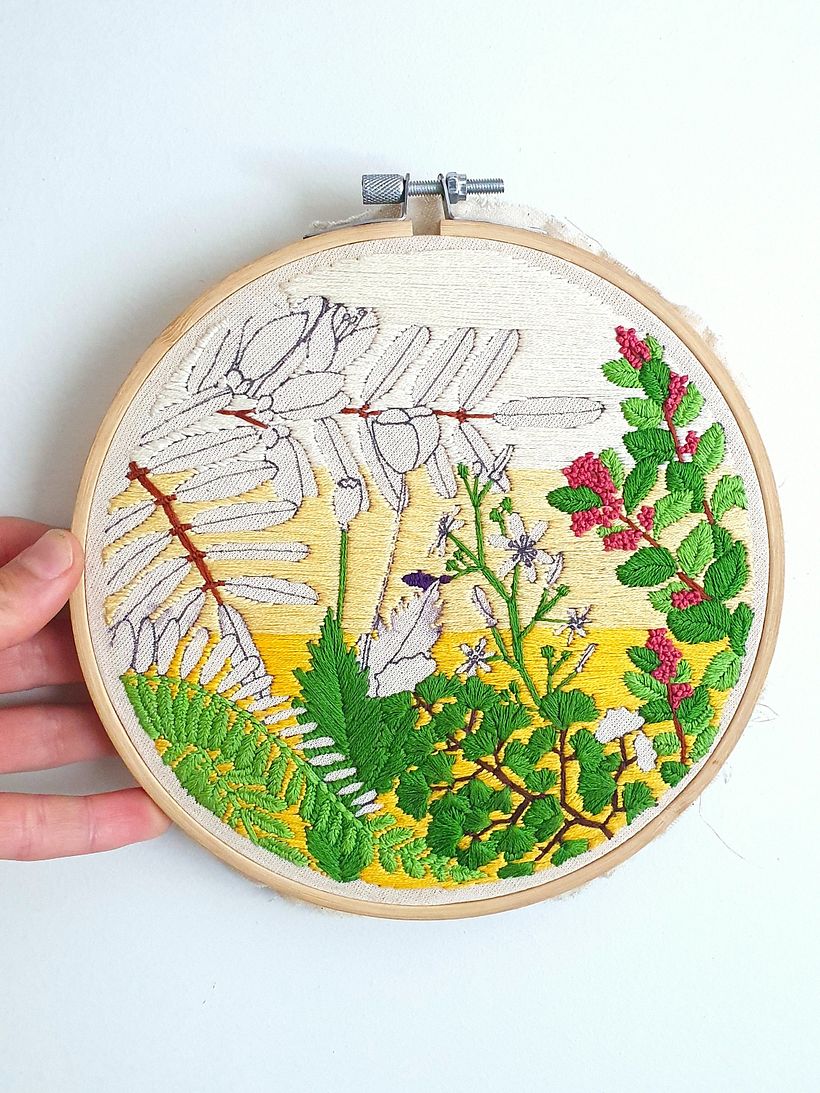 Botanical embroidery in the central region of Chile 2